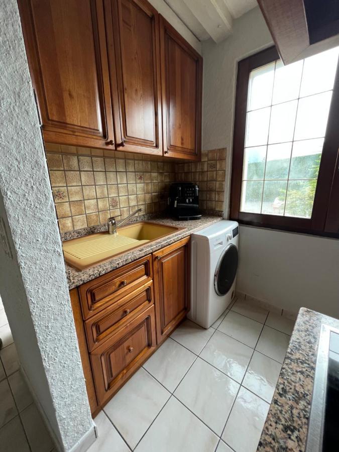 Tiny Apartment With Amazing View, Garden & Terras Schattdorf Eksteriør bilde